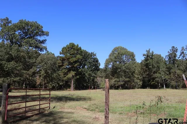$599,000 | 1694 Farm To Market Road 319, Elkhart, TX 75839