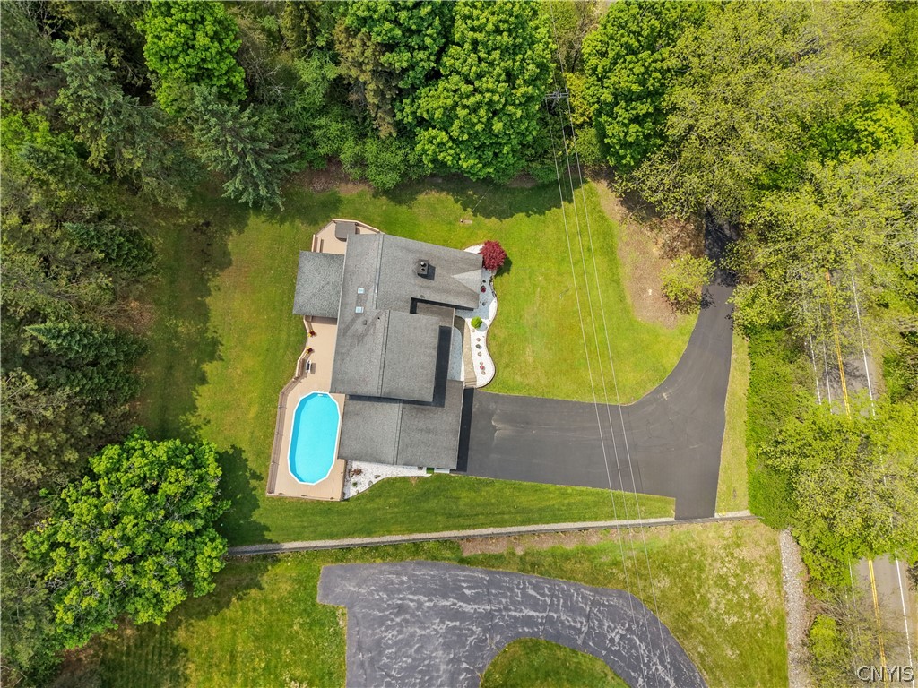 2780 Lyons Road Camillus, NY 13031 - Photo 9 of 46
