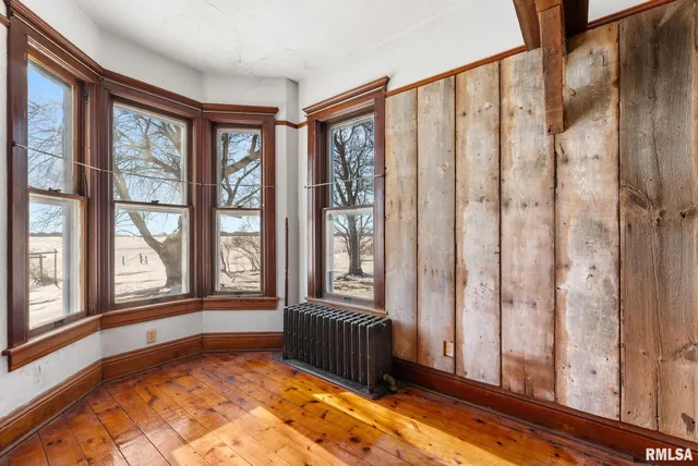 $225,000 | 9629 North 1000th Avenue, Cambridge, IL 61238