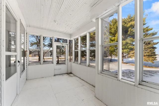 $225,000 | 9629 North 1000th Avenue, Cambridge, IL 61238