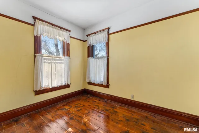 $225,000 | 9629 North 1000th Avenue, Cambridge, IL 61238