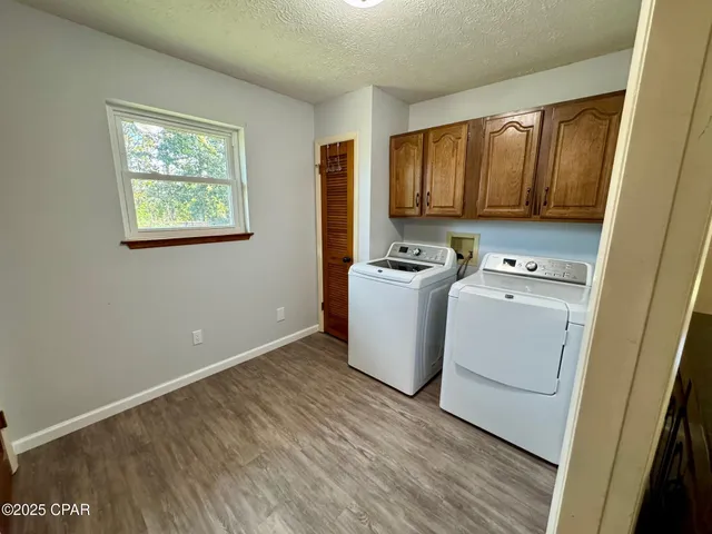 $2,400 | 6210 Imperial Drive, Panama City, FL 32404