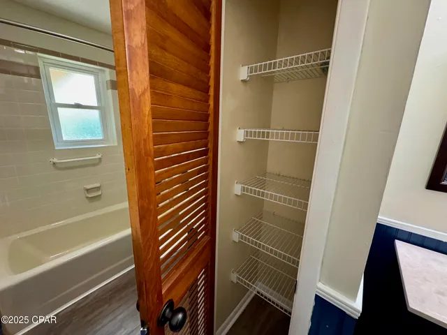 $2,400 | 6210 Imperial Drive, Panama City, FL 32404