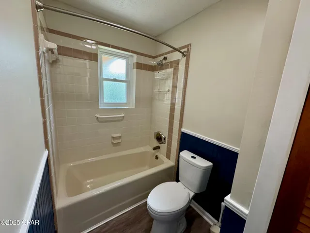 $2,400 | 6210 Imperial Drive, Panama City, FL 32404