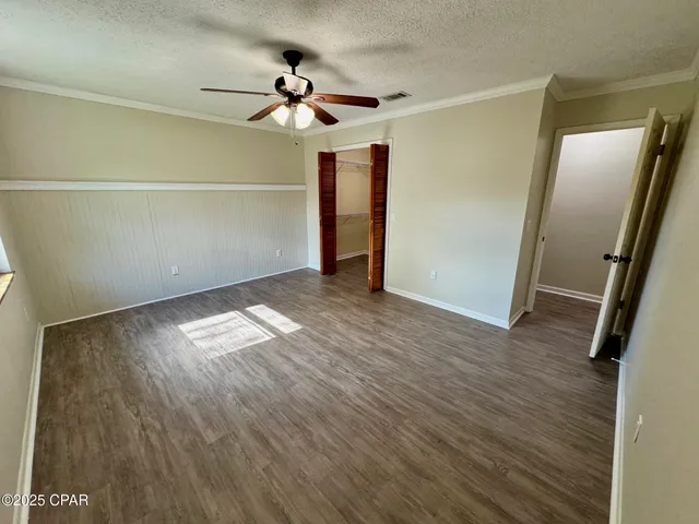 $2,400 | 6210 Imperial Drive, Panama City, FL 32404