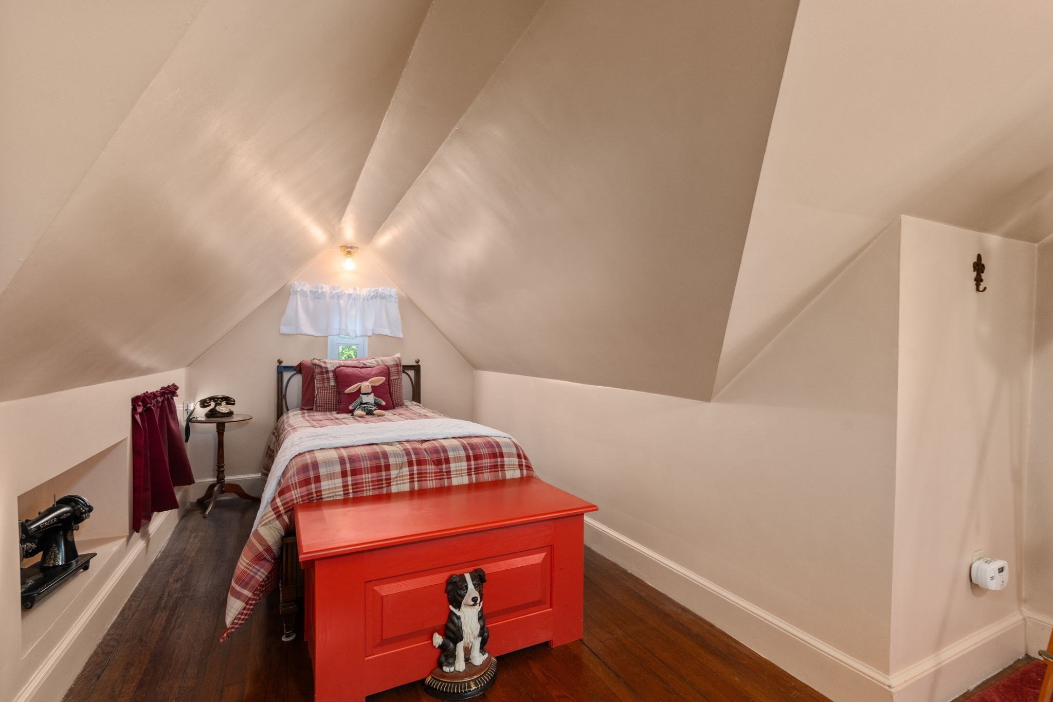 122 Austin Street Newton, MA 02460 - Photo 22 of 37 Gallery Image 22