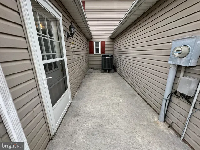 $189,000 | 10 Homestead Drive, Gettysburg, PA 17325