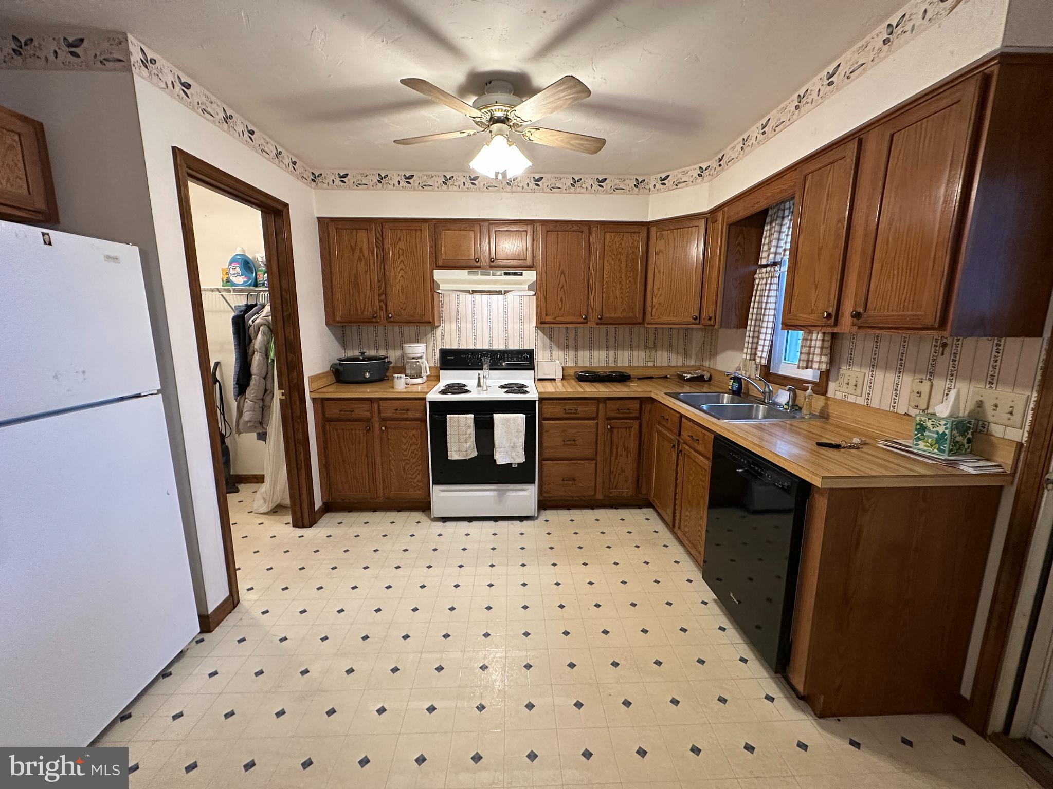 10 Homestead Drive Gettysburg, PA 17325 - Photo 22 of 68