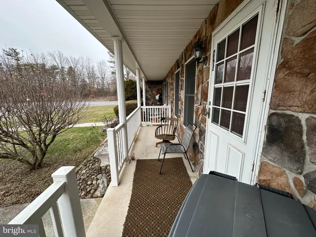 $189,000 | 10 Homestead Drive, Gettysburg, PA 17325