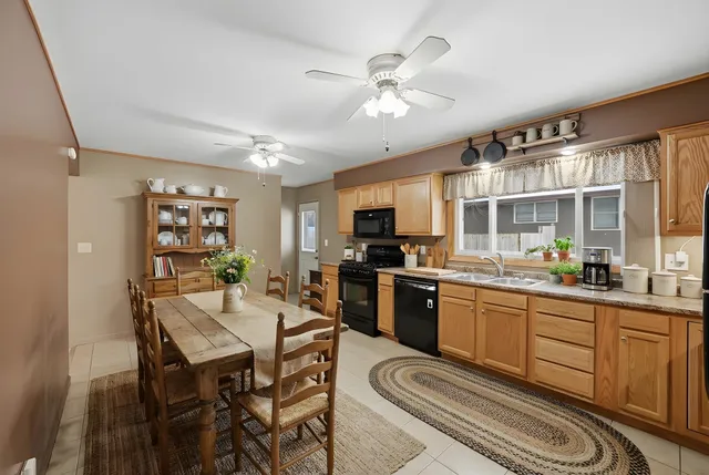 $235,500 | 3560 Montlake Drive, Rockford, IL 61114