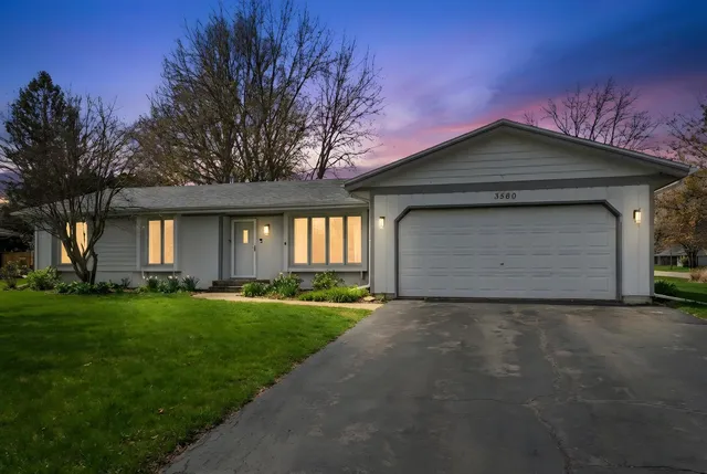 $235,500 | 3560 Montlake Drive, Rockford, IL 61114
