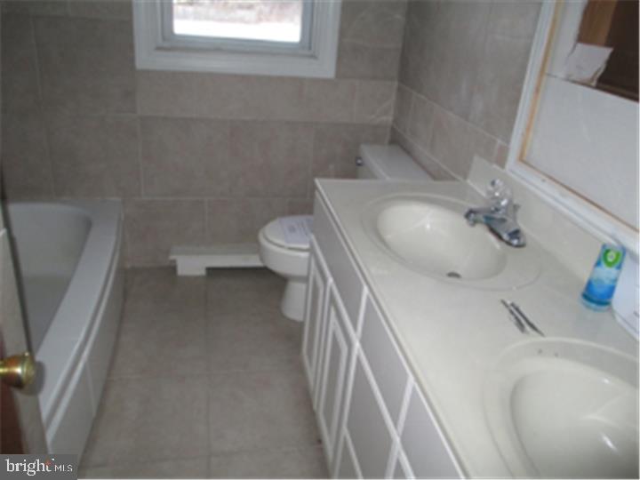 12011 Chipmans Pond Road Laurel, DE 19956 - Photo 10 of 15 Gallery Image 10