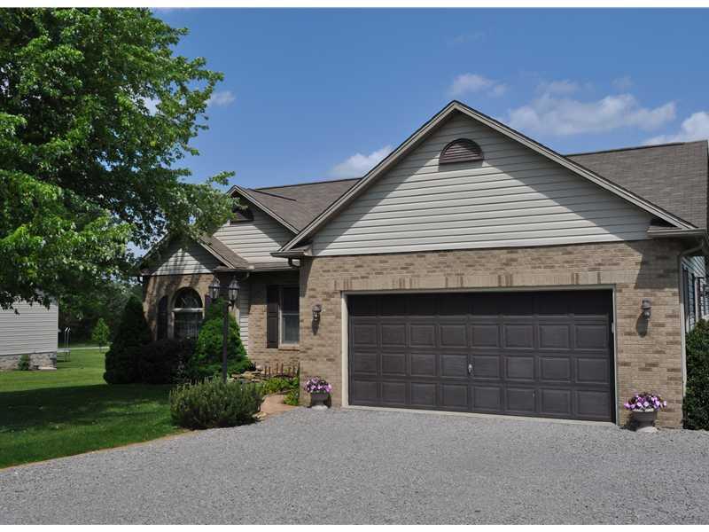 113 Holl Road Cabot, PA 16023 - Photo 2 of 6 Exterior Front.