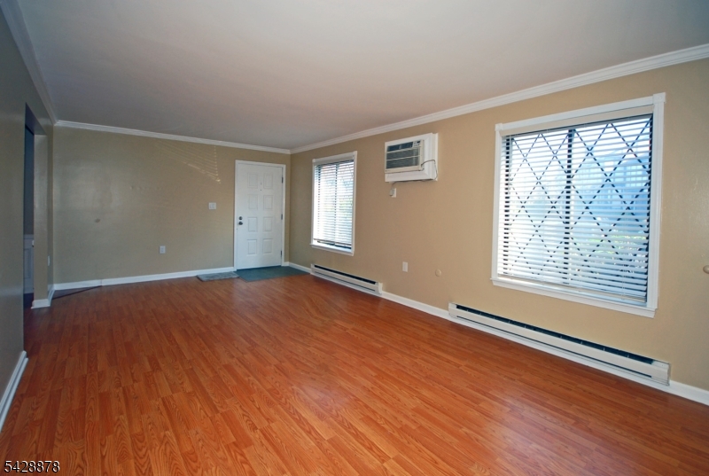 76 Farm Road, Unit E Hillsborough, NJ 08844 - Photo 3 of 17