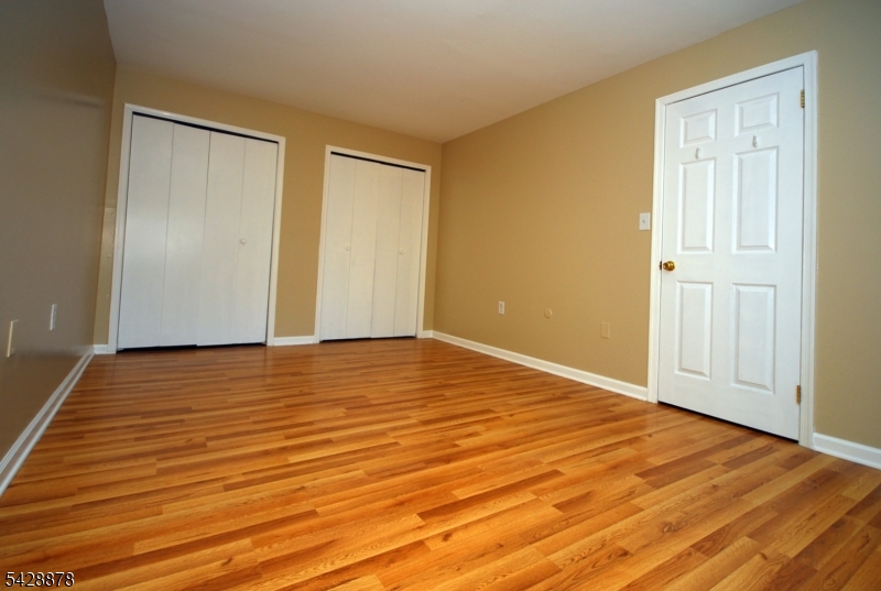 76 Farm Road, Unit E Hillsborough, NJ 08844 - Photo 9 of 17