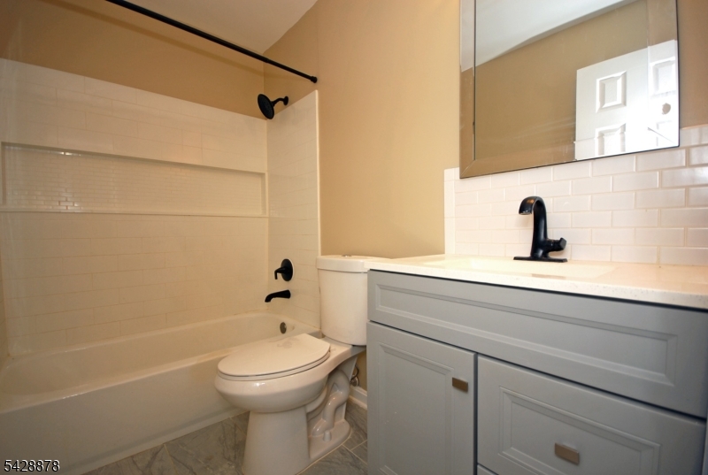 76 Farm Road, Unit E Hillsborough, NJ 08844 - Photo 10 of 17