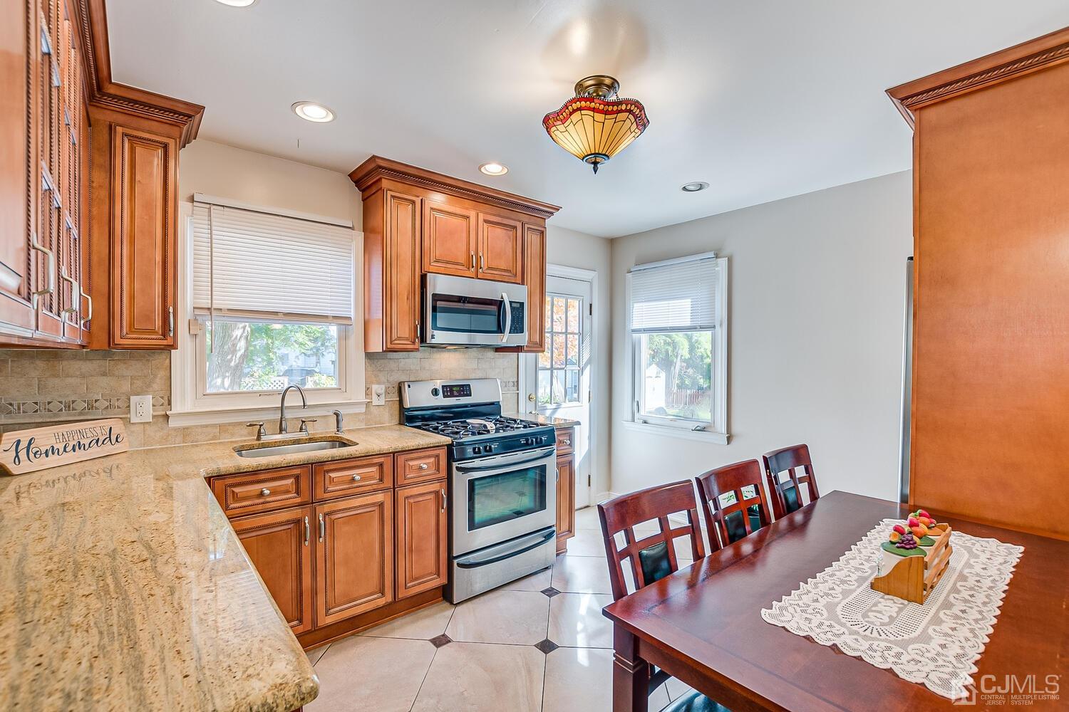 1311 Vauxhall Road Union, NJ 07083 - Photo 14 of 42 Gallery Image 14