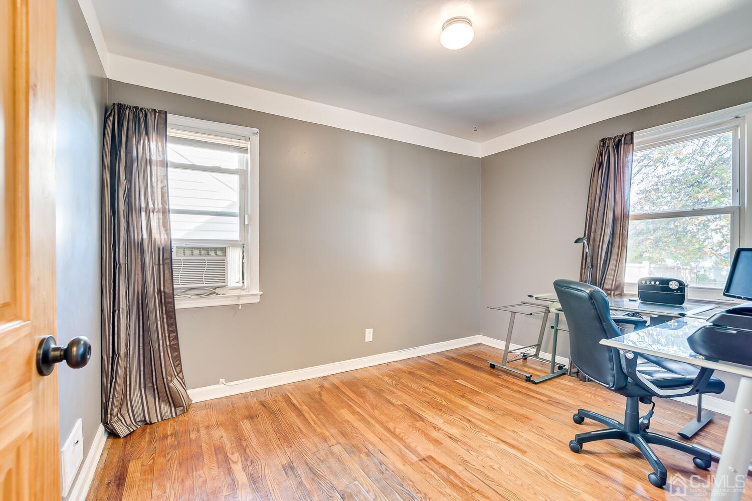 1311 Vauxhall Road Union, NJ 07083 - Photo 21 of 42 Gallery Image 21