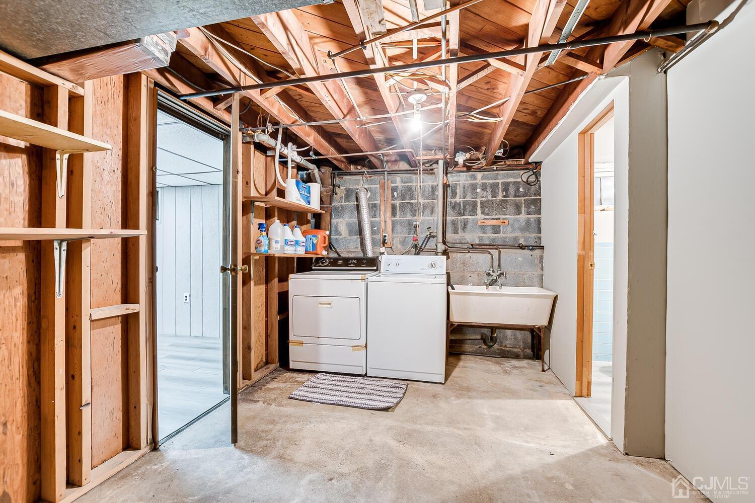 1311 Vauxhall Road Union, NJ 07083 - Photo 31 of 42 Gallery Image 31