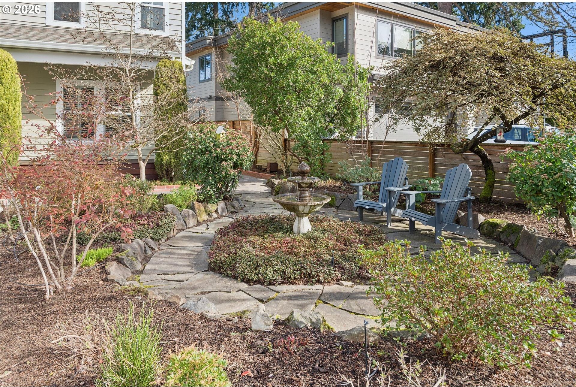 135 Middlecrest Road Lake Oswego, OR 97034 - Photo 15 of 32 Gallery Image 15