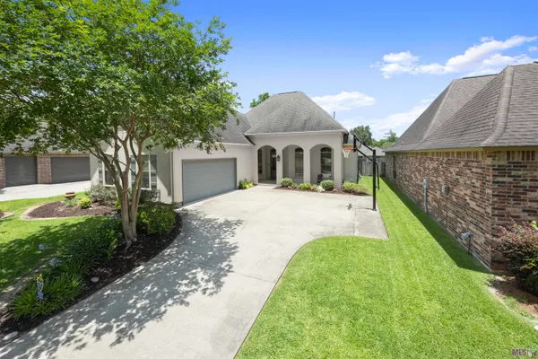 $545,000 | 16157 Woodland Trail Avenue, Baton Rouge, LA 70817
