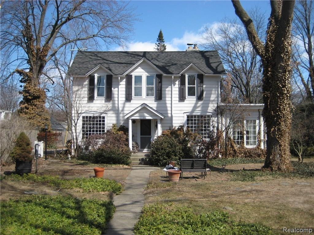 116 Kerby Road Grosse Pointe, MI 48236 - Photo 1 of 15 IMG_9480.JPG