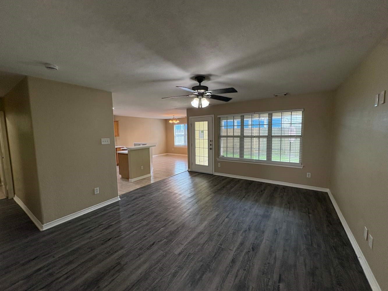 9139 Prairie Trails Drive Spring, TX 77379 - Photo 6 of 23