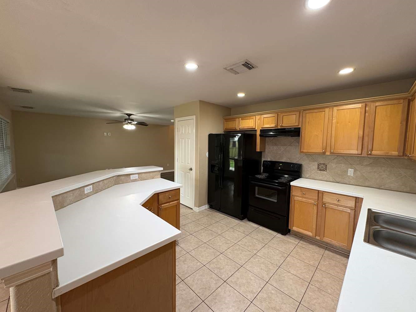 9139 Prairie Trails Drive Spring, TX 77379 - Photo 8 of 23