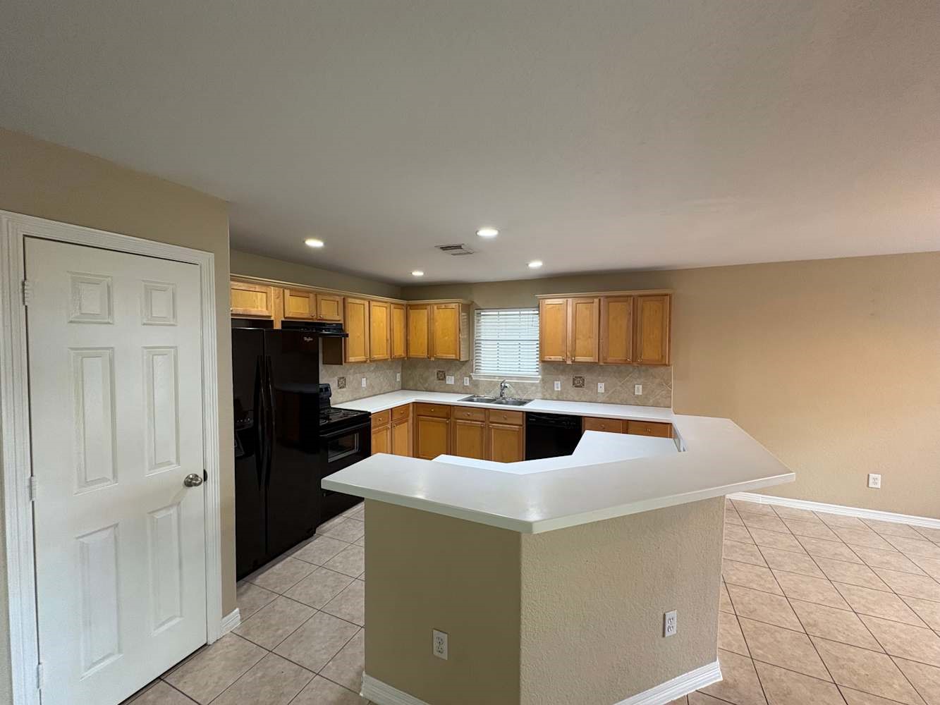 9139 Prairie Trails Drive Spring, TX 77379 - Photo 9 of 23