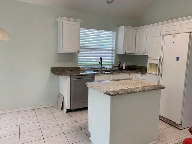 $2,400 | 2210 Meredith Lane, Garland, TX 75042