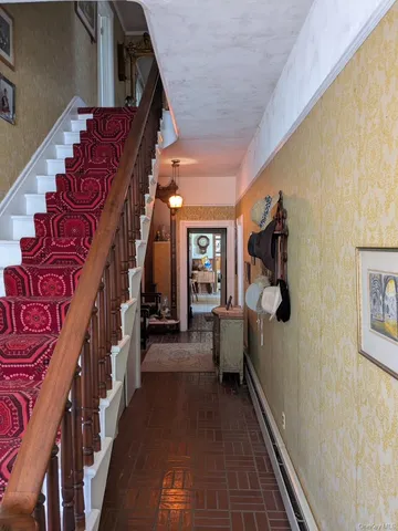 a view of an entryway