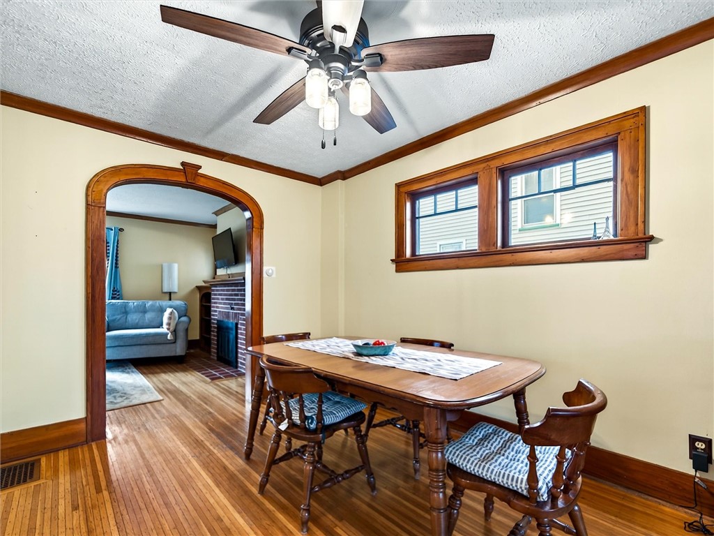 112 Maplehurst Road Irondequoit, NY 14617 - Photo 8 of 31