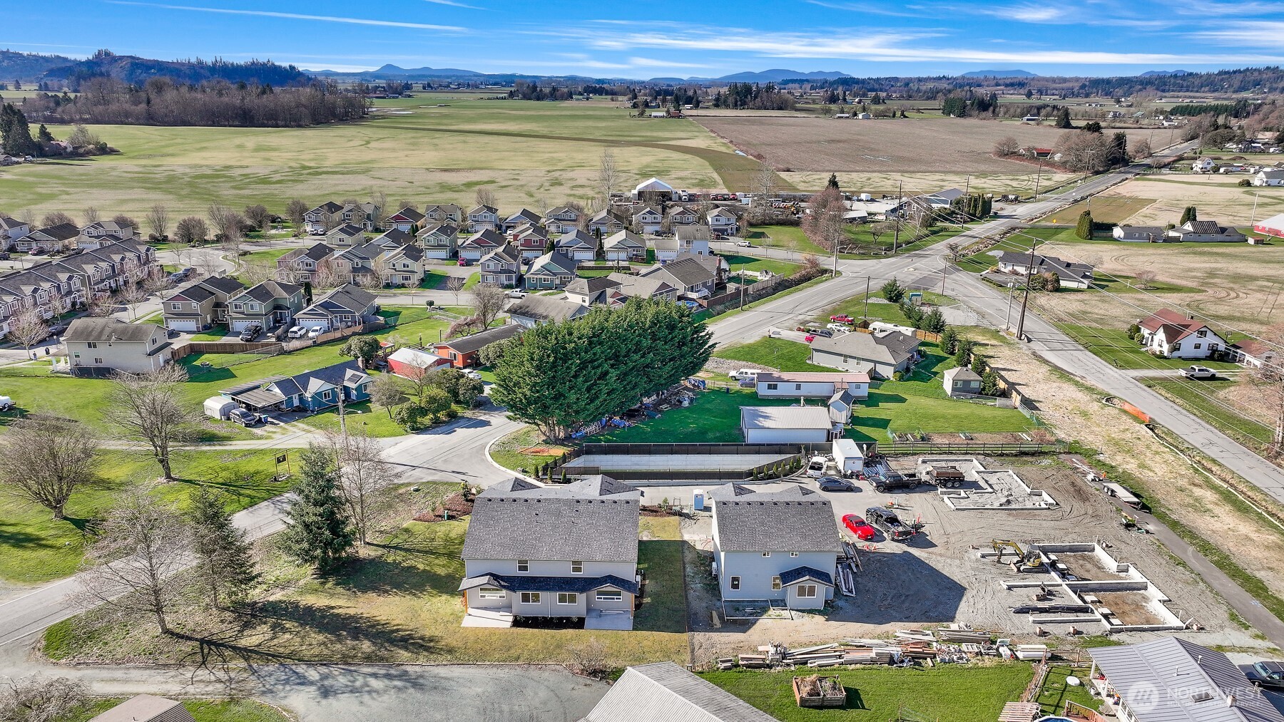 710 A F & S Grade Road, Unit B Sedro-Woolley, WA 98284 - Photo 36 of 38 a view of a city and lake view