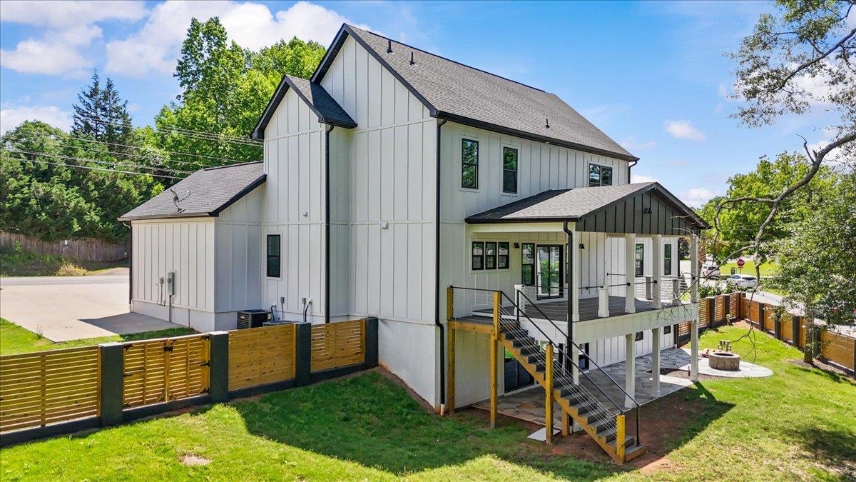 219 Glenwood Road Easley, SC 29640 - Photo 4 of 47
