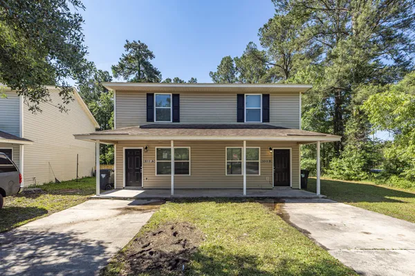 $1,450 | 100 Canvasback Drive, Unit B, Summerville, SC 29483