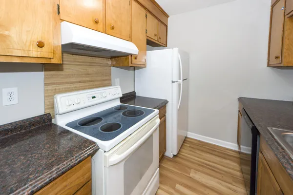 $1,450 | 100 Canvasback Drive, Unit B, Summerville, SC 29483