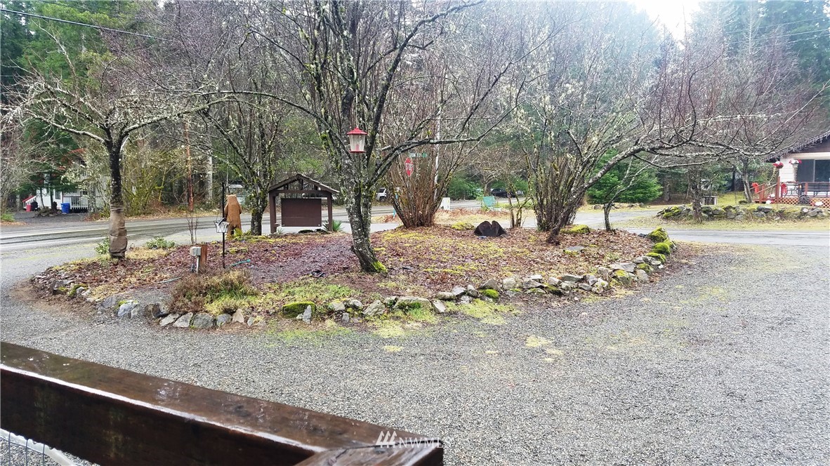 102 Sunstone Road Packwood, WA 98361 - Photo 2 of 17 Gallery Image 2