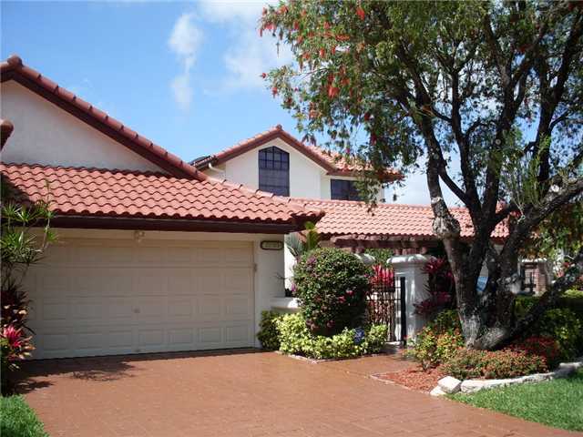 21753 Club Villa Terrace Boca Raton, FL 33433 - Photo 1 of 13 Primary Photo