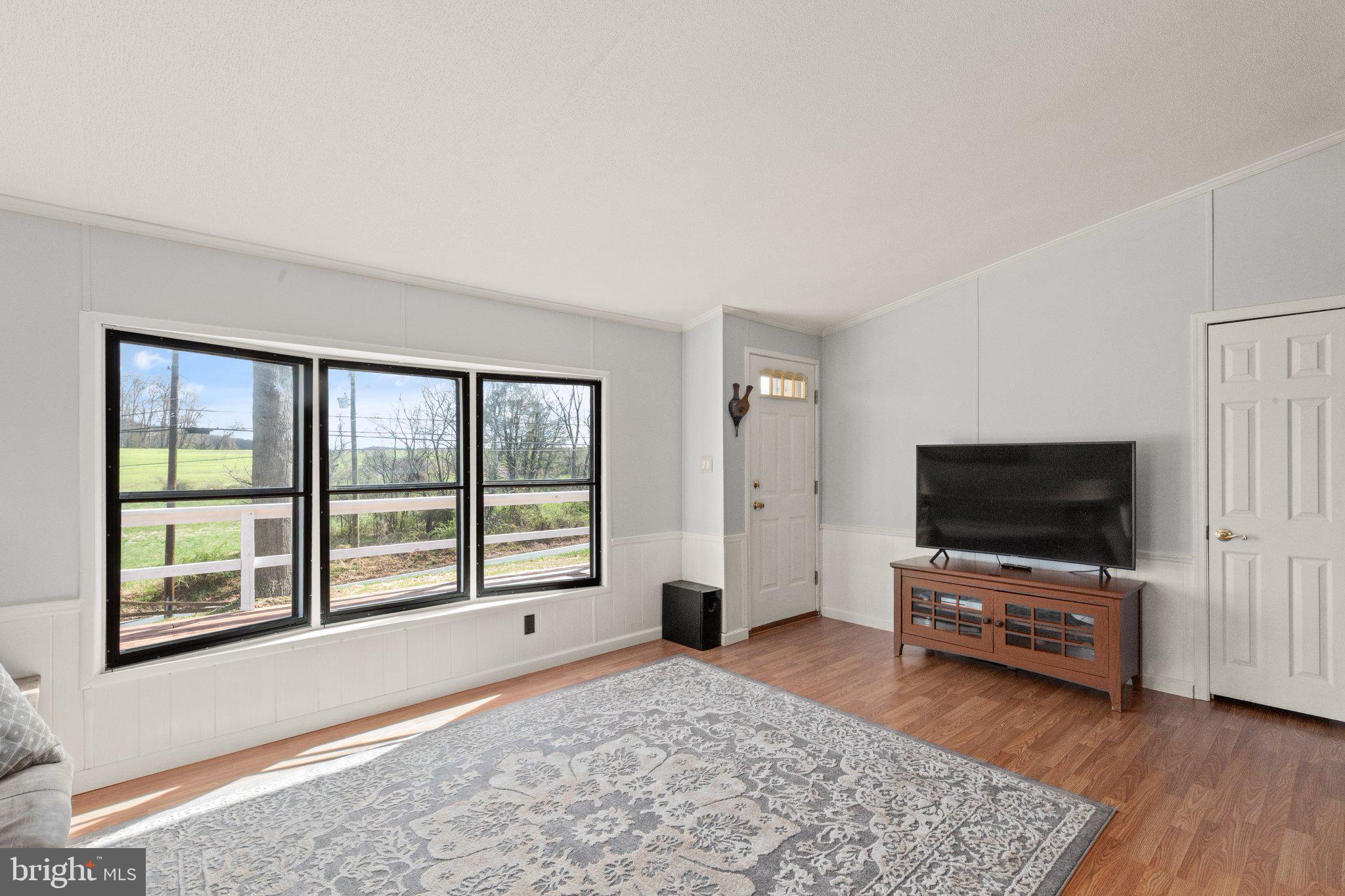 3960 Ady Road Pylesville, MD 21132 - Photo 3 of 25 Family Room