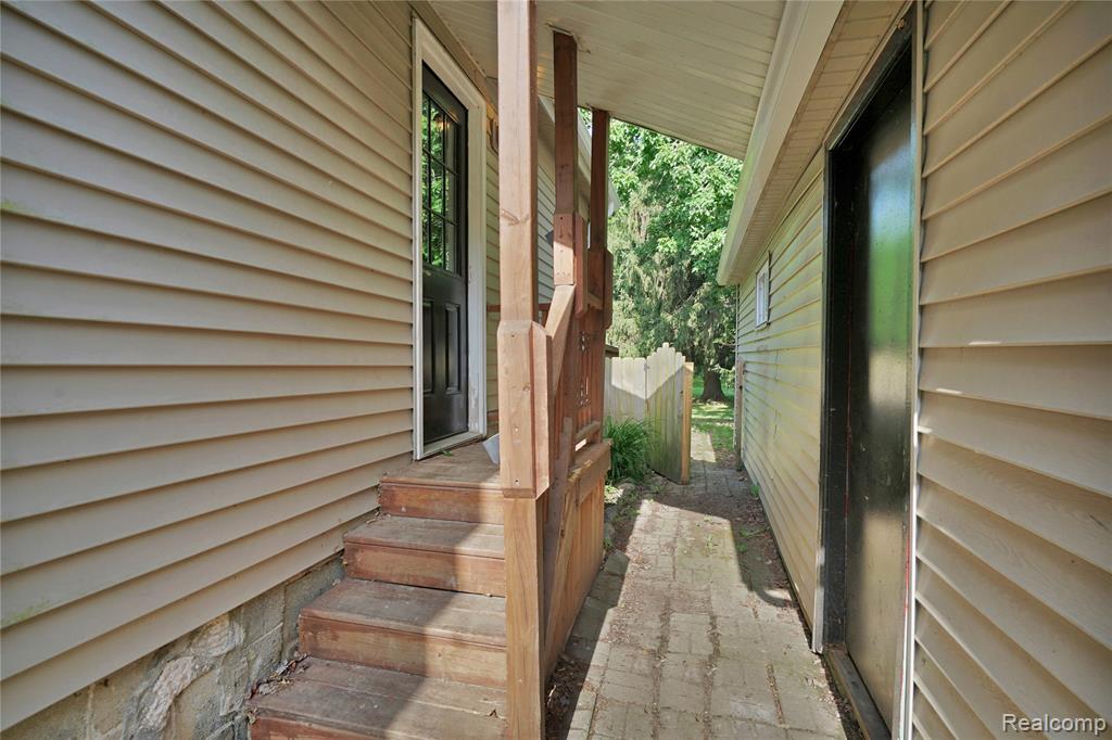 2476 Vandekarr Road Owosso, MI 48867 - Photo 30 of 41