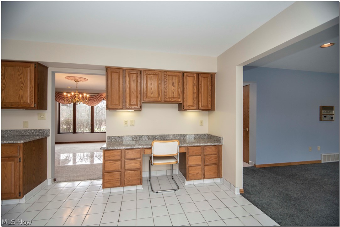 7777 Valley View Road Hudson, OH 44236 - Photo 4 of 35