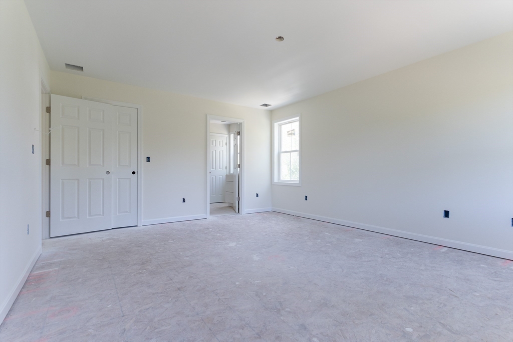 38 Hemlock Street Douglas, MA 01516 - Photo 18 of 42