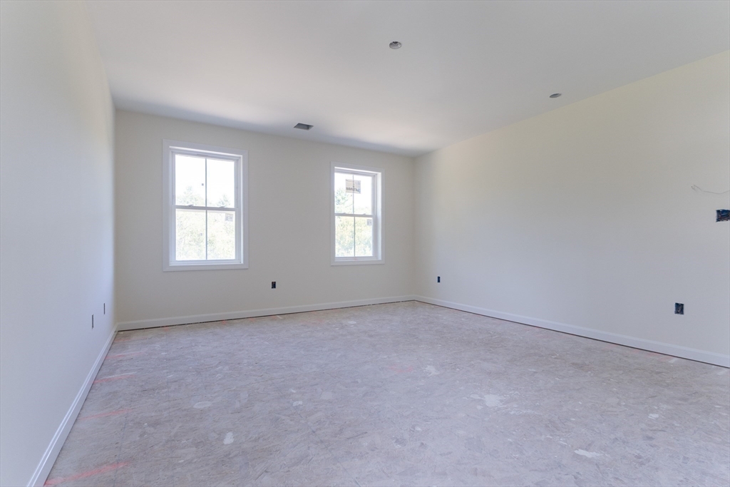 38 Hemlock Street Douglas, MA 01516 - Photo 22 of 42