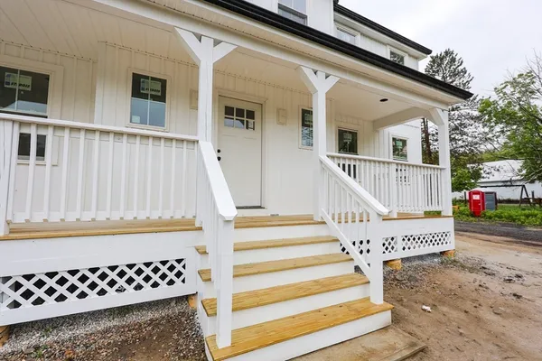 $814,900 | 38 Hemlock Street, Douglas, MA 01516