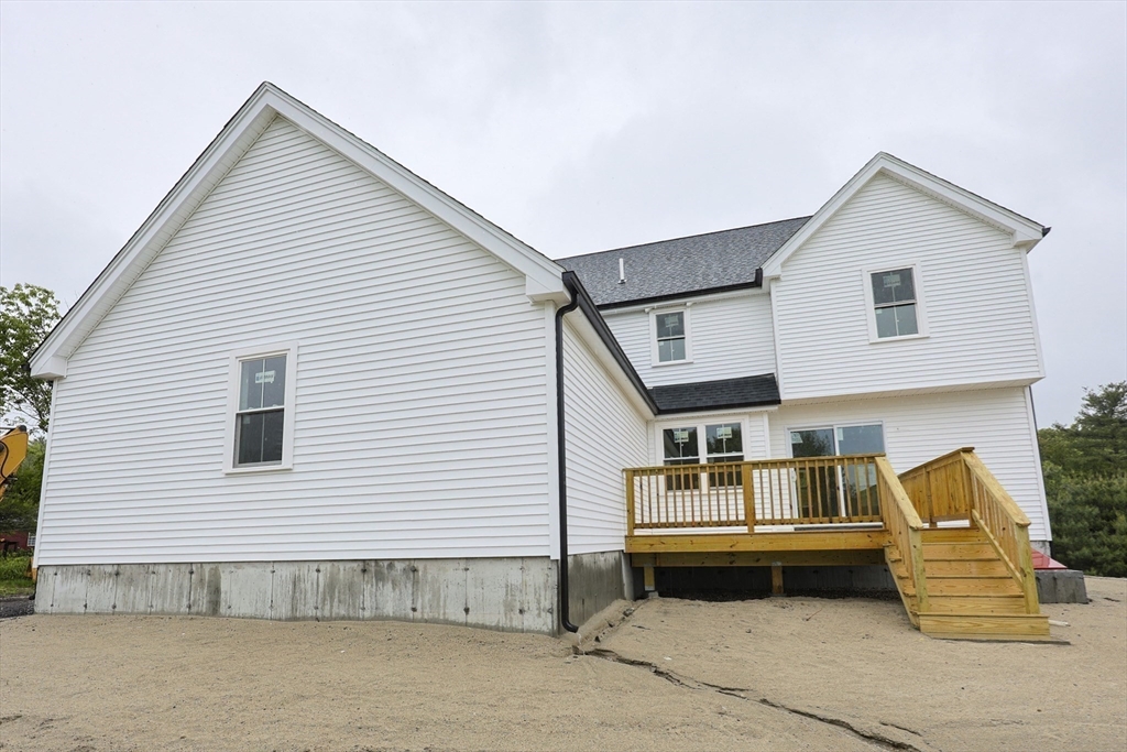 38 Hemlock Street Douglas, MA 01516 - Photo 37 of 42