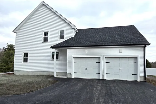 $814,900 | 38 Hemlock Street, Douglas, MA 01516