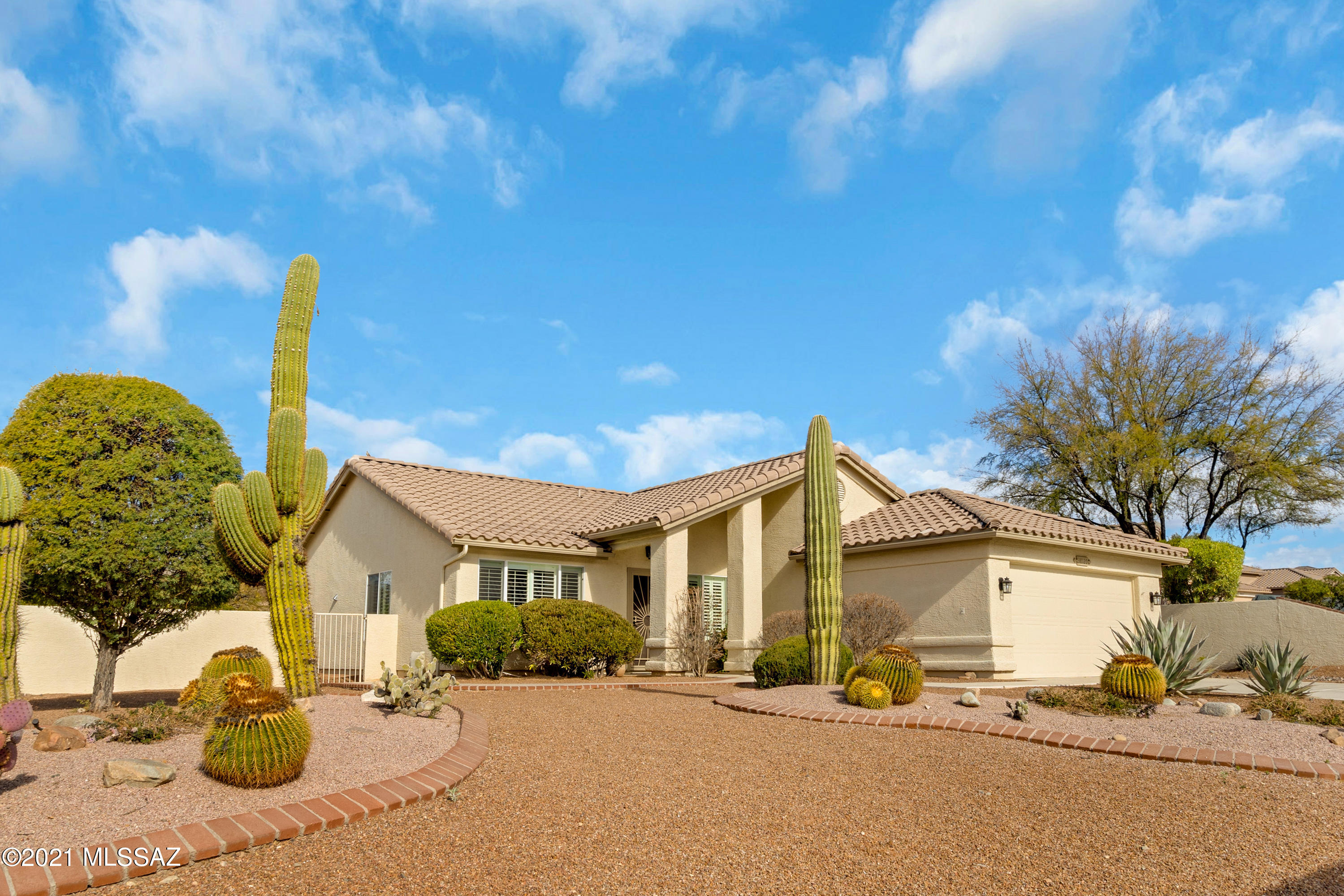 38120 South Stone Ridge Court Tucson, AZ 85739 - Photo 9 of 27