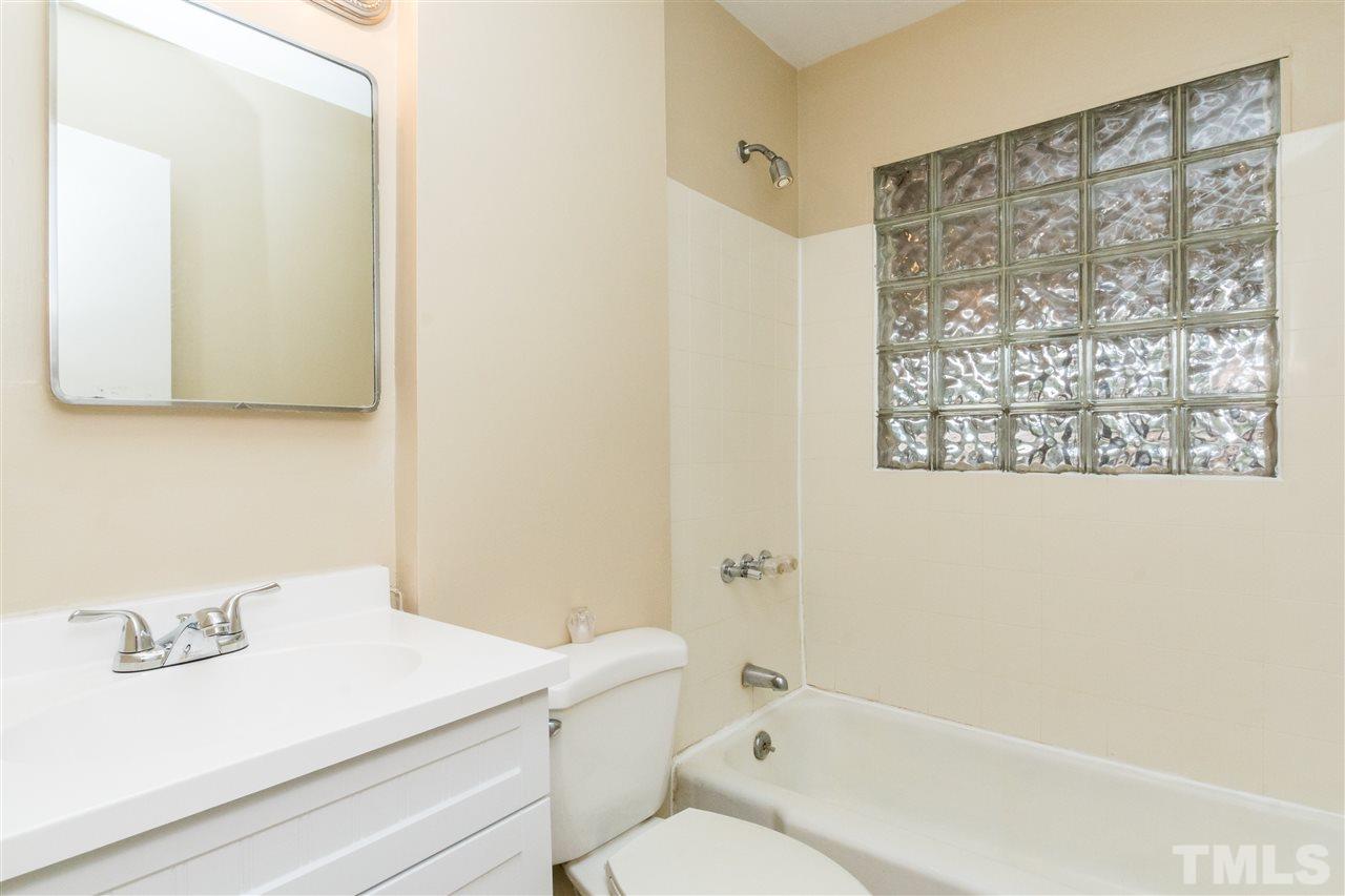 5609 Lakeside Trail Raleigh, NC 27603 - Photo 13 of 18 Gallery Image 13
