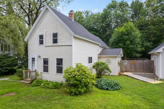 $299,000 | 23 Cottage Drive, Friendship, ME 04547