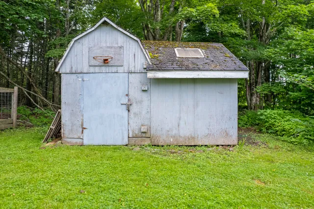 $299,000 | 23 Cottage Drive, Friendship, ME 04547